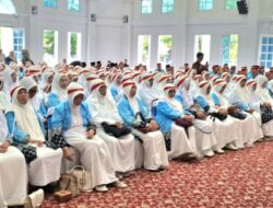 255 Jemaah Haji Bukittinggi Dilepas, Pemerintah Dorong Peningkatan Kuota