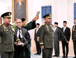 Presiden Prabowo Lantik Maruli Simanjuntak sebagai Wakil Panglima TNI dan Tandyo Budi Revita sebagai KSAD