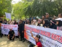 Prahara Kota Langsa: Jeritan Pendemo Ditendang di Pendopo, Eks Kapus Viral Justru Mulus Jadi Dirut RSUD”